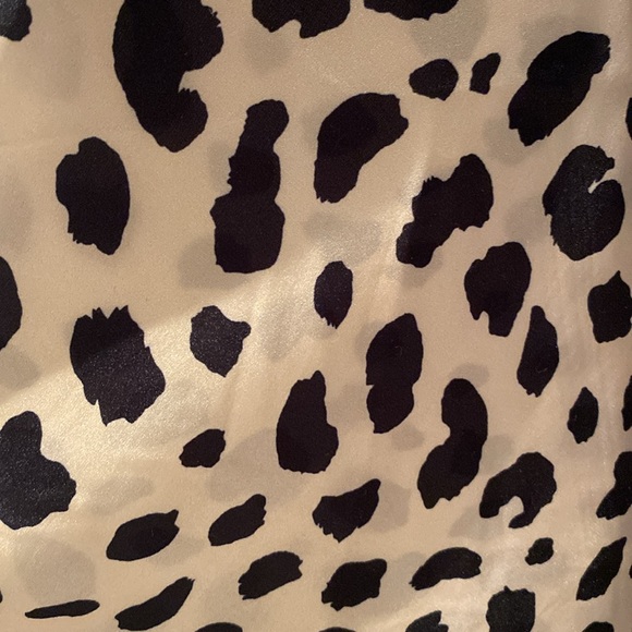 Leopard Skirt - Picture 4 of 4